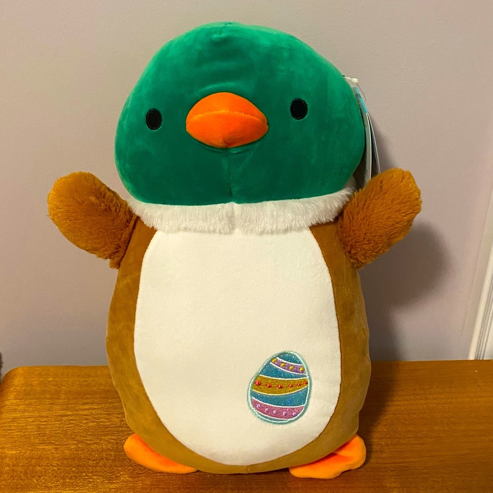 Brand new Hard to Find 14” Avery hugmee Squishmallow